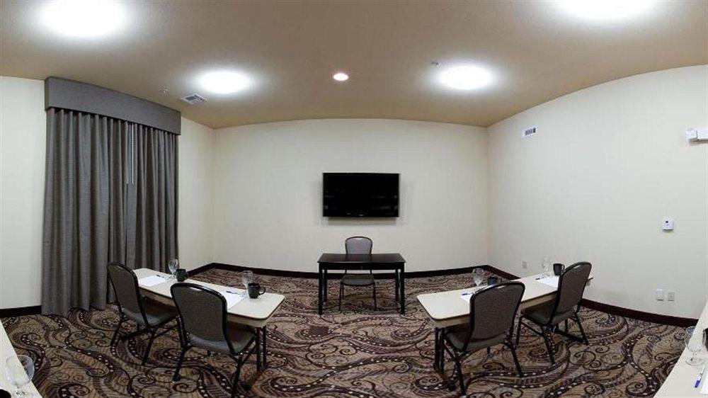 Holiday Inn Express & Suites Oklahoma City Nw - Quail Springs, An Ihg Hotel Εξωτερικό φωτογραφία