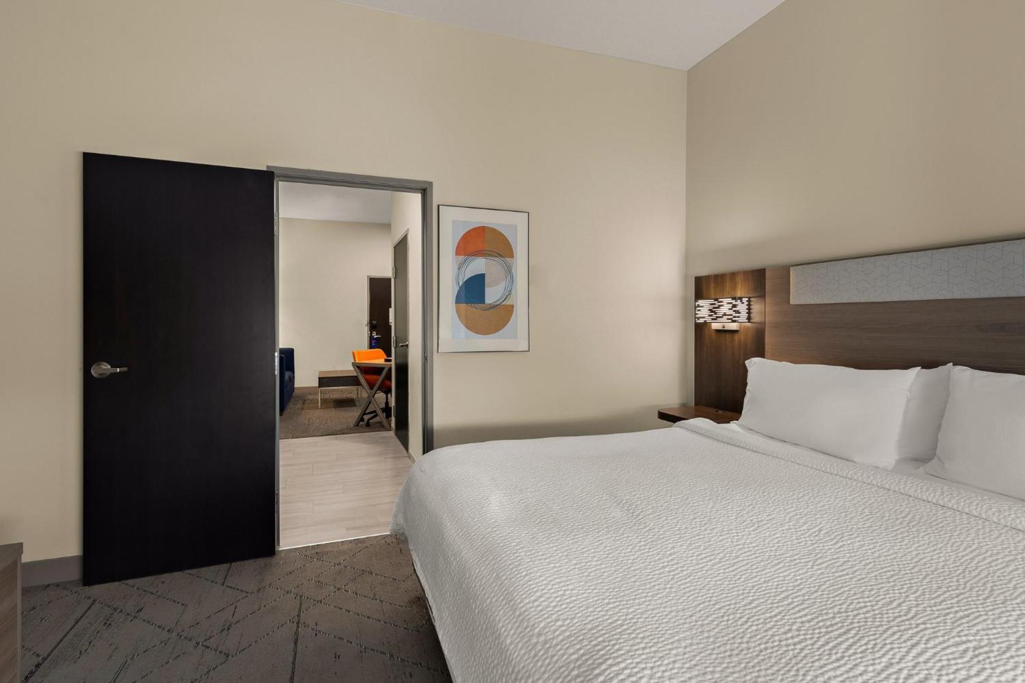 Holiday Inn Express & Suites Oklahoma City Nw - Quail Springs, An Ihg Hotel Εξωτερικό φωτογραφία