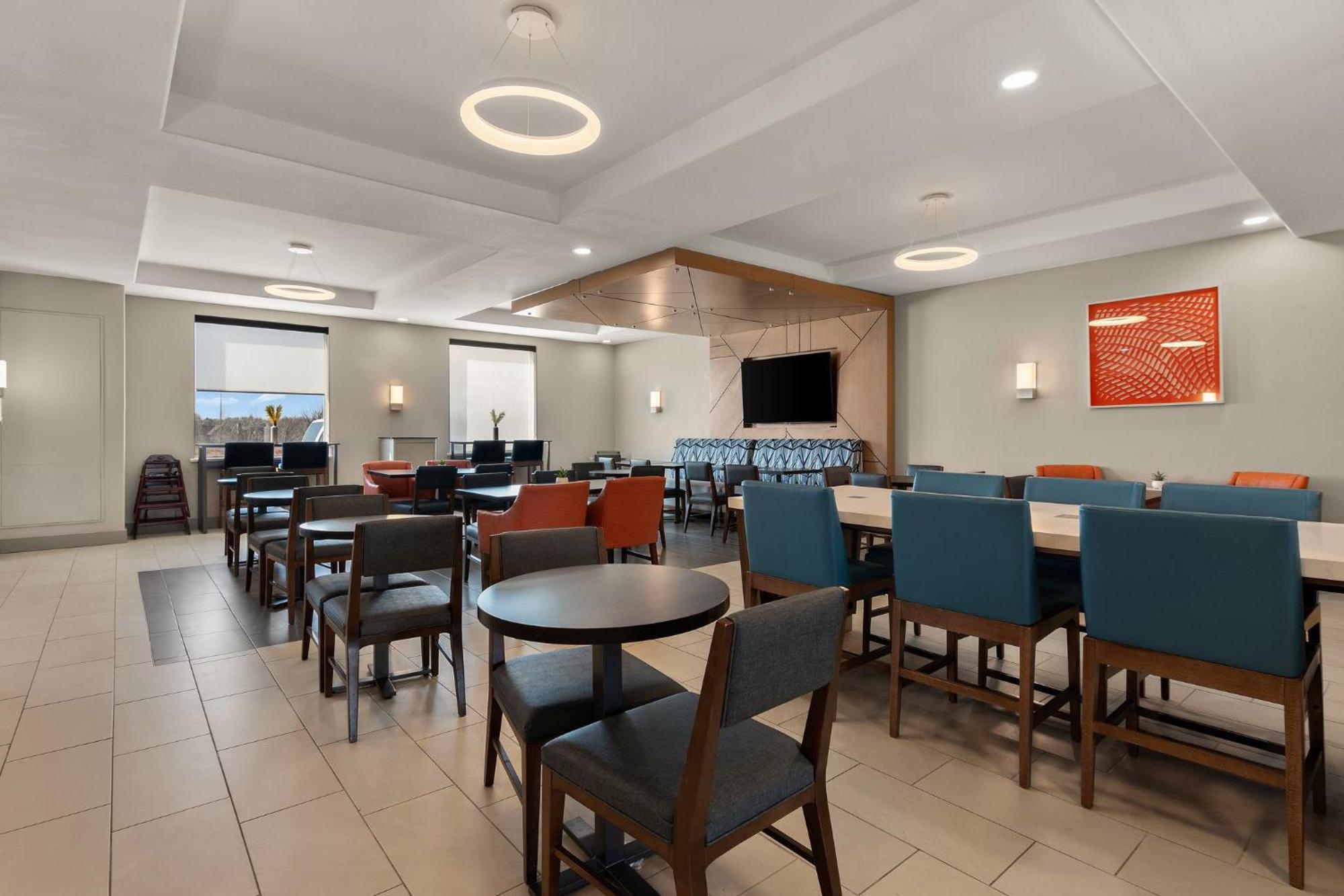 Holiday Inn Express & Suites Oklahoma City Nw - Quail Springs, An Ihg Hotel Εξωτερικό φωτογραφία