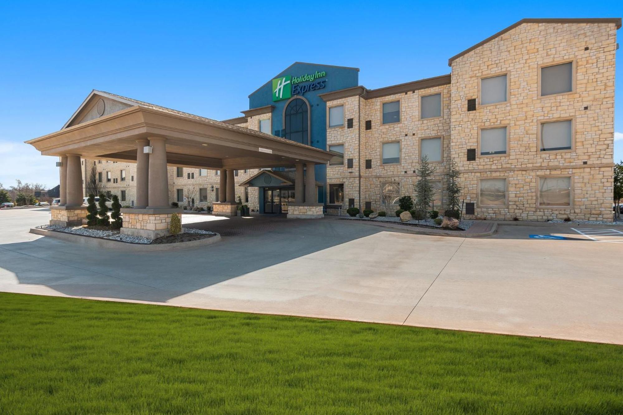 Holiday Inn Express & Suites Oklahoma City Nw - Quail Springs, An Ihg Hotel Εξωτερικό φωτογραφία